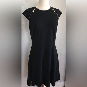 MICHAEL Michael Kors Black Dress Zipper Details size 8